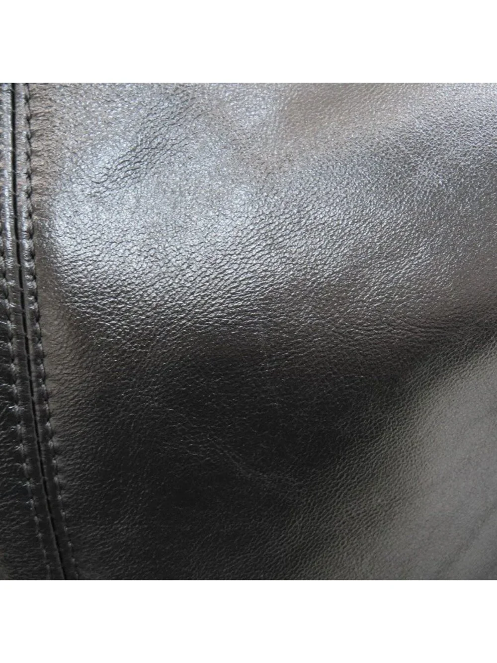 Louis Vuitton Carryall Cargo Vibe PM Shoulder Bag Lambskin